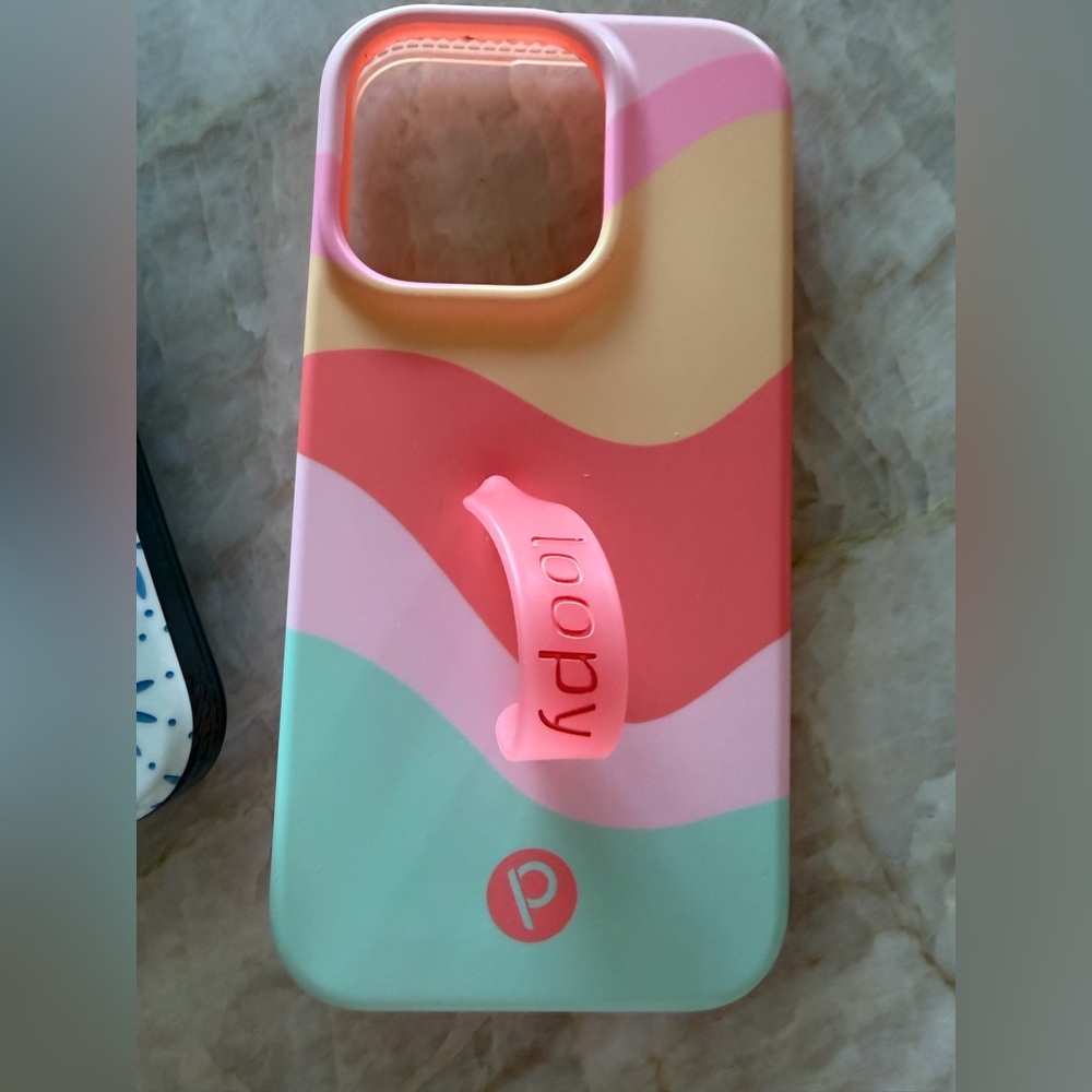 Loopy Case for Smartphones - Pink, Green, Cream